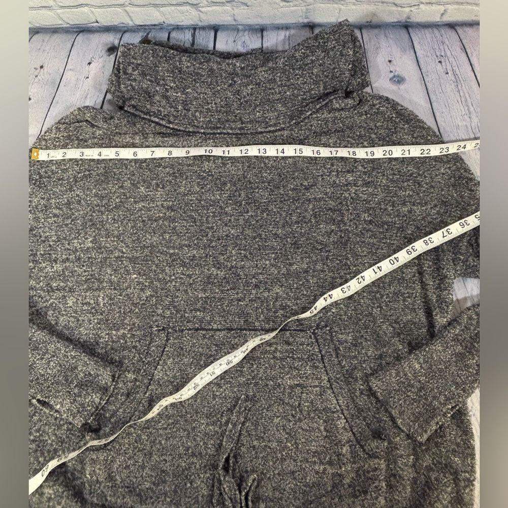 Barefoot Dreams Classic Cozychic Lite Pebble Beach Athleisure Pullover Hoodie M - Picture 7 of 9